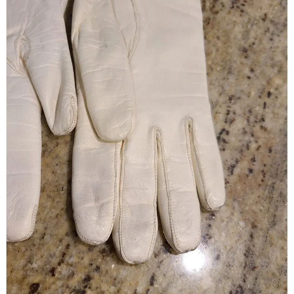 Vintage Size S Cream Soft Leather Knit Lined 8